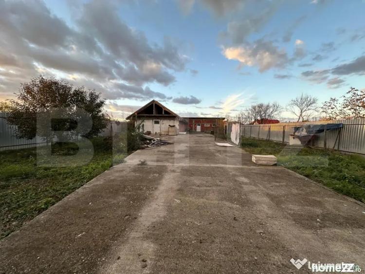 Casă cu 4 camere cu Teren 1500 Mp în Vetiș