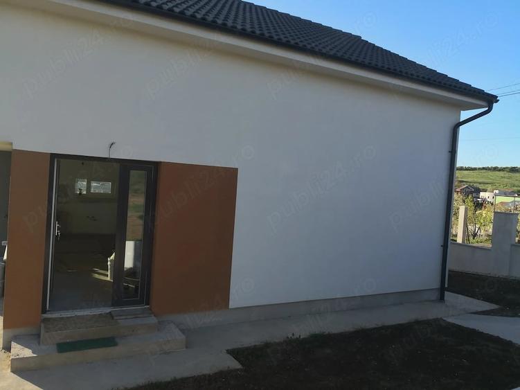 Casă cu 1 camere cu Teren 540 Mp în Oncea