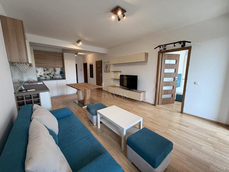 Apartament cu 2 camere semidecomandat în Mărăști
