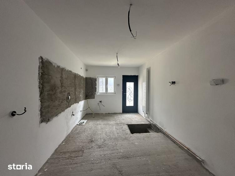 Casă cu 2 camere cu Teren 161 Mp în Rudului