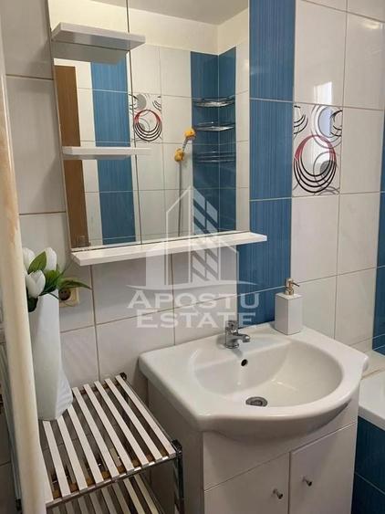 Apartament cu 3 camere decomandat în Dumbrăvița