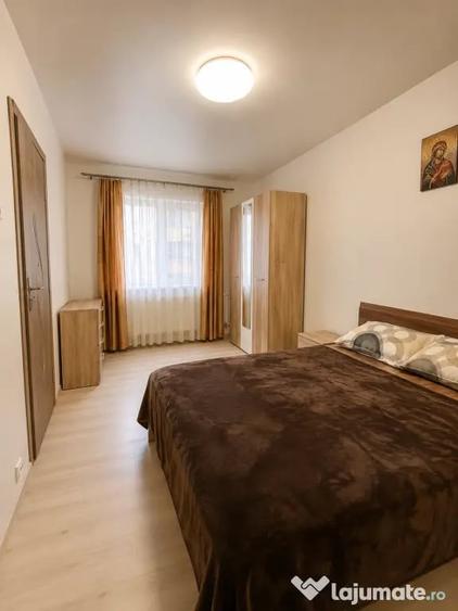 Apartament cu 2 camere semidecomandat în Casa de Cultură