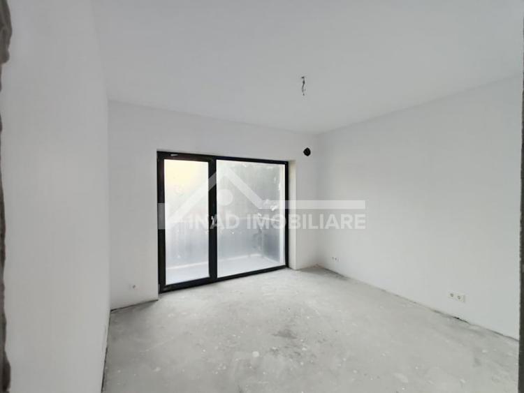 Duplex de vanzare 120mp utili, teren 375mp, curte pavata, semifinisat. - 8