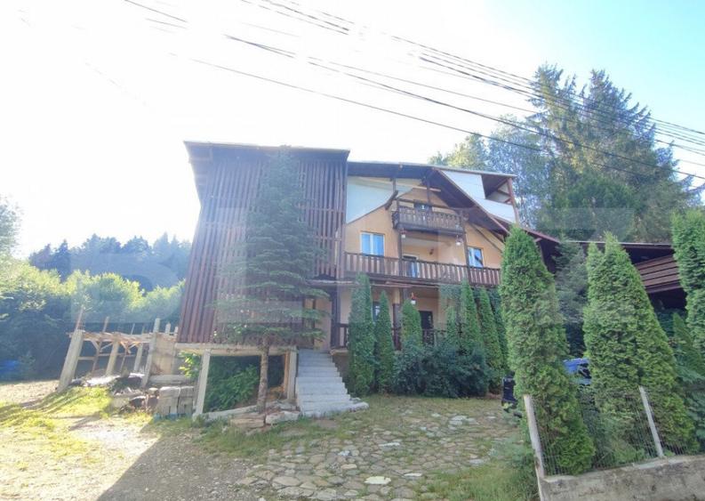 Pensiune 12 camere, 1500 mp teren, Sucevita - 15