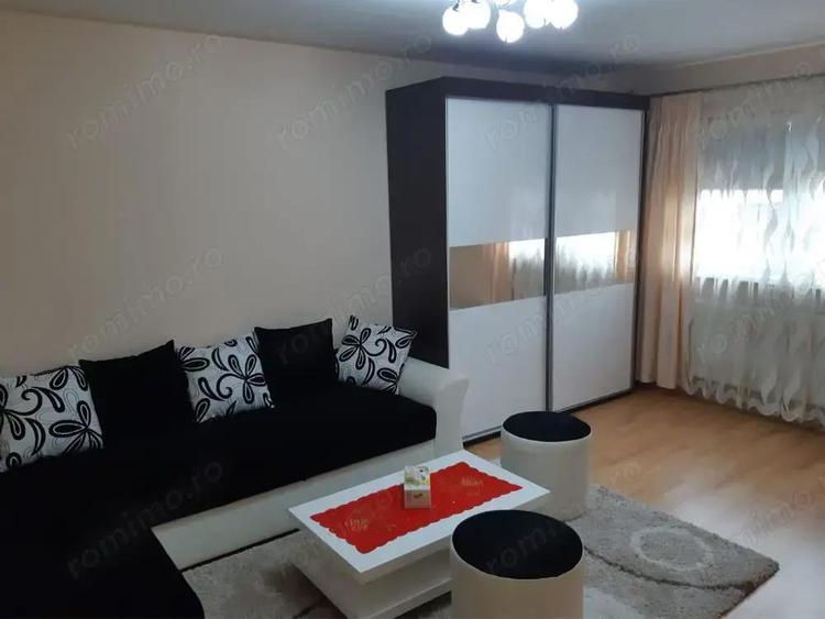 Zona Apusului de inchiriat apartament 2 camere - 4