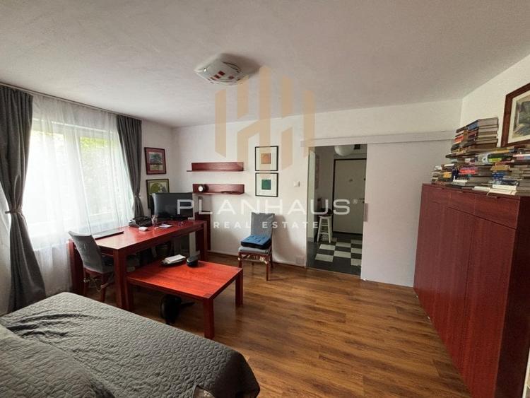 Apartament 2 camere –et. 1, str. Victor Babeș, zona TBC - 1