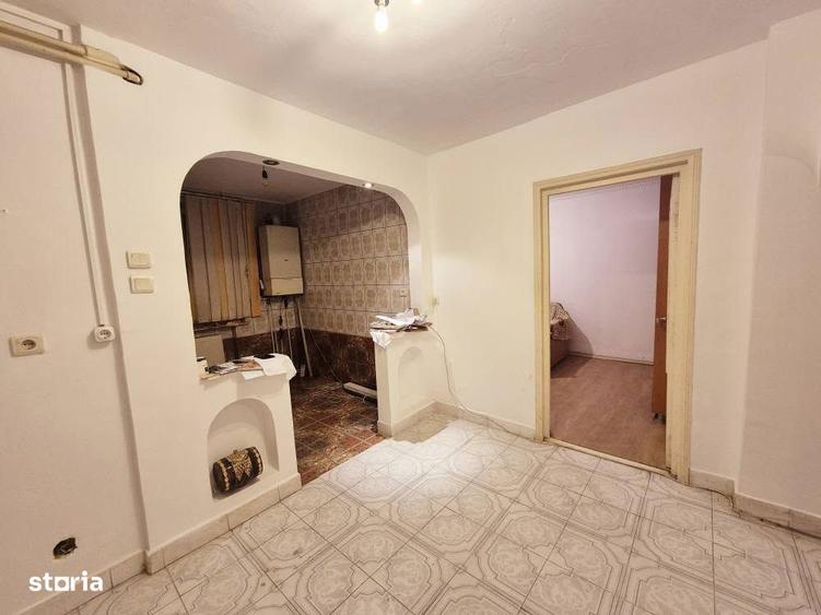 Apartament decomandat cu 3 camere, parter, Precista - 5