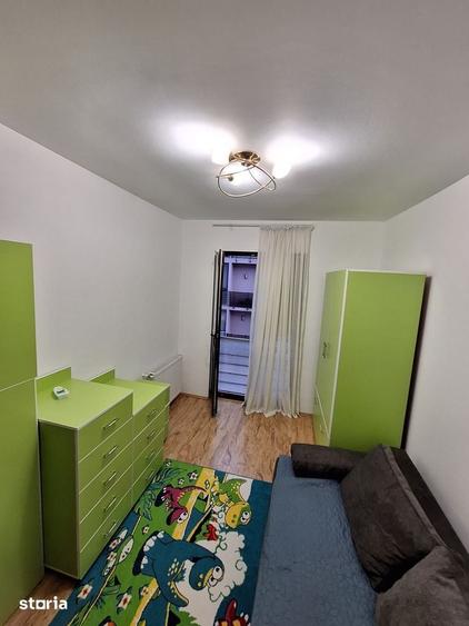 Apartament 3 camere, balcon, etaj 3, Bragadiru - 1
