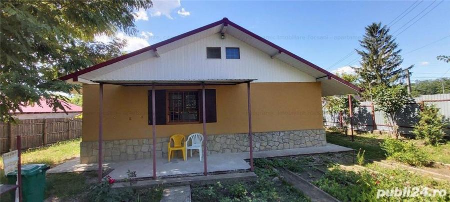Casa de locuit/casa de vacanta Popesti, Vrancea, la 15 Km de Focsani - 8
