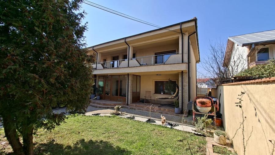 Vila P+1E de vanzare in localitatea Eforie Nord, zona de vile - 1