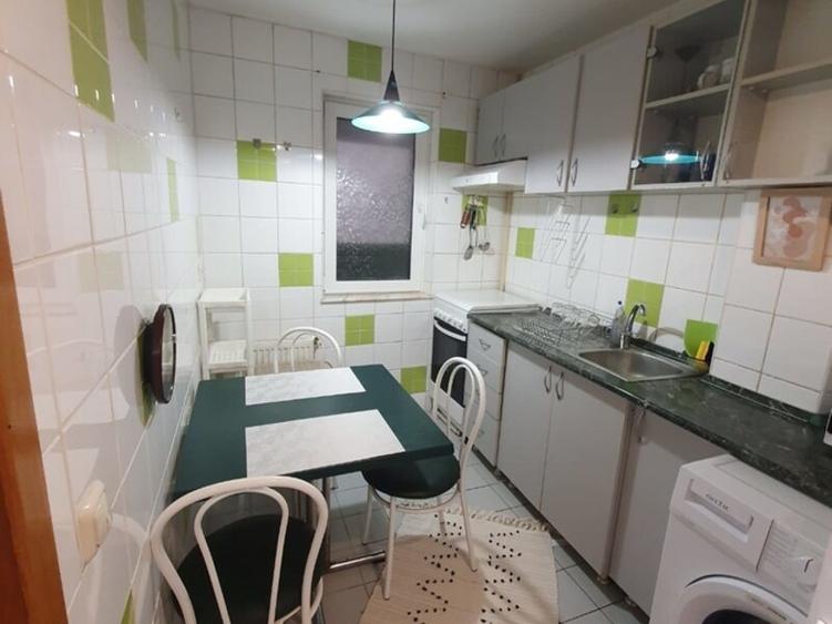 Apartament 2 camere  piata victoriei530 euroapartamwnt 2 camere  semidecomandat  - 6