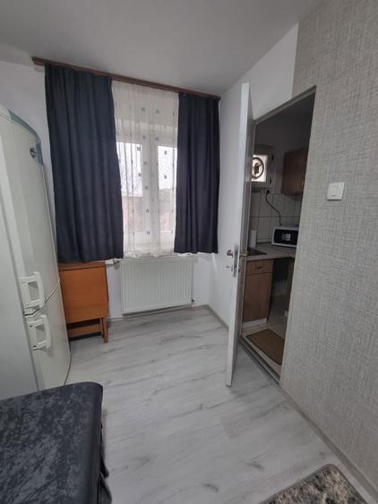Garsoniera de inchiriat Bucuresti, zona Brancoveanu - 2