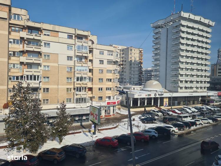 Apartament 2 camere, et.3, Ultracentral - Decebal, Bacau - 1