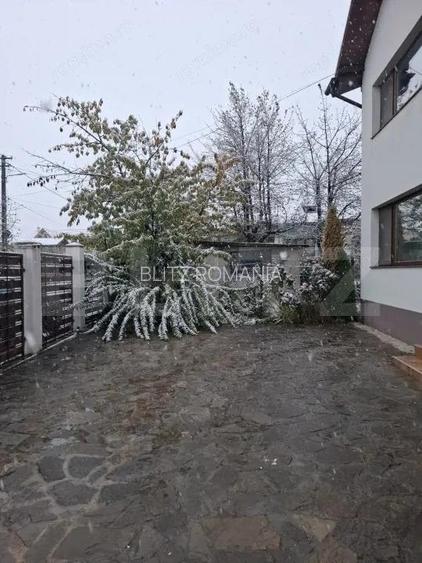 Casa de vanzare, 180 mp, sat Cocosesti