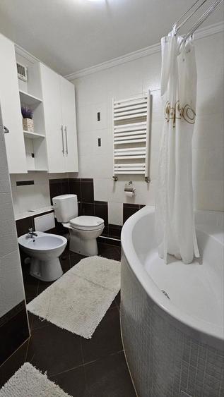 de inchiriat garsoniera zona 13 Septembrie cu centrala proprie - 1