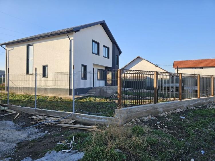 CASA DE VANZARE | VALU LUI  TRAIAN | TEREN CONCESIUNE - 4