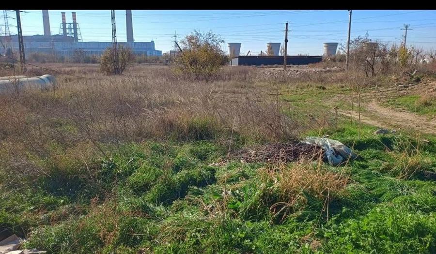 Teren intravilan 3613 mp, front 19 ml, Isalnita - 2