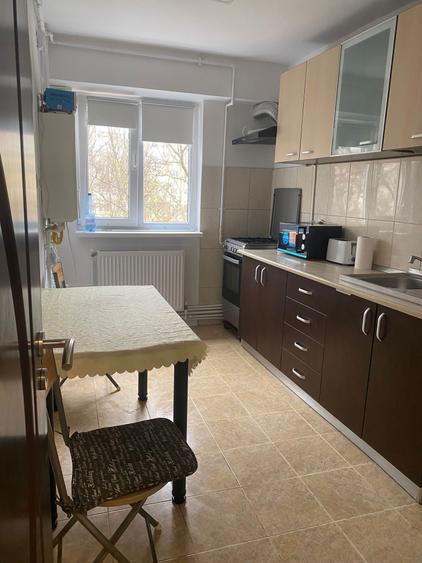 Inchiriez apartament 2camere Ciresica Tomis Nord - 4