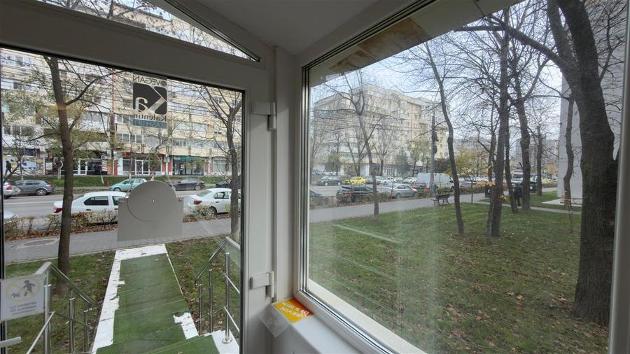 Spatiu comercial in Alexandru cel Bun mobilat si utilat pentru salon - 7