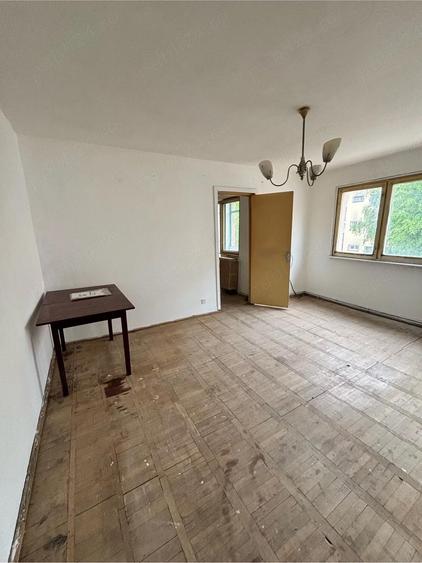 Vand apartament 2 camere - 2