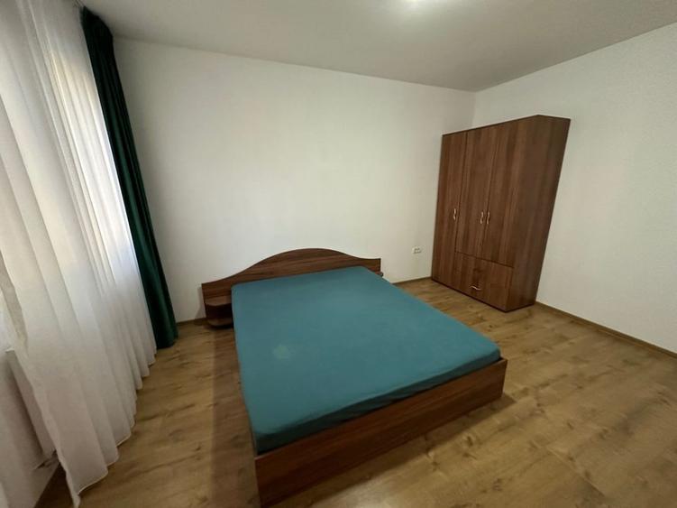 Casă / Vilă cu 4 camere de vanzare  în zona Aradului - 12