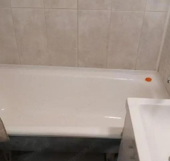 Oferim spre inchiriere garsoniera in zona 1 mai - 3