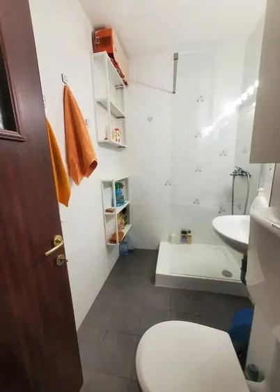 Garsonieră semidecomandată în Apărătorii Patriei