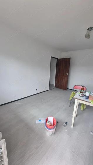 Inchiriez apartament doua camere nemobilat, Pitesti, Exercitiu - 1