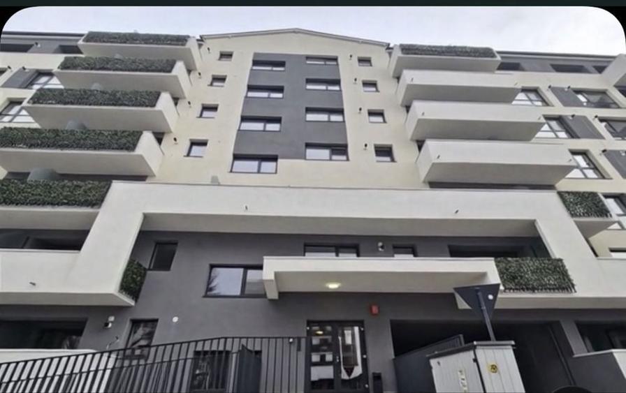 Vivamus Residence, mutare rapida - 2