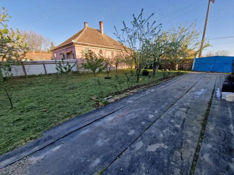 Vand Casa in Bojt - Ungaria - la 15 km de vama - 10