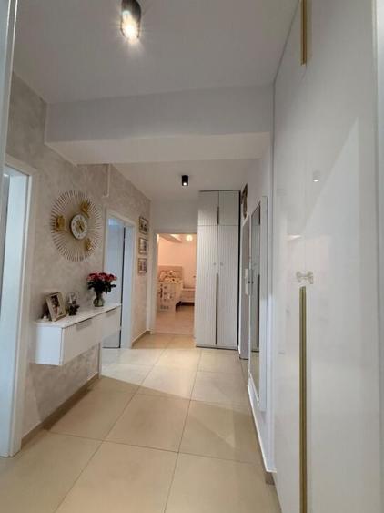 2  Camere Decomandat 2 Locuri Parcare Terasa 60 mp - 13