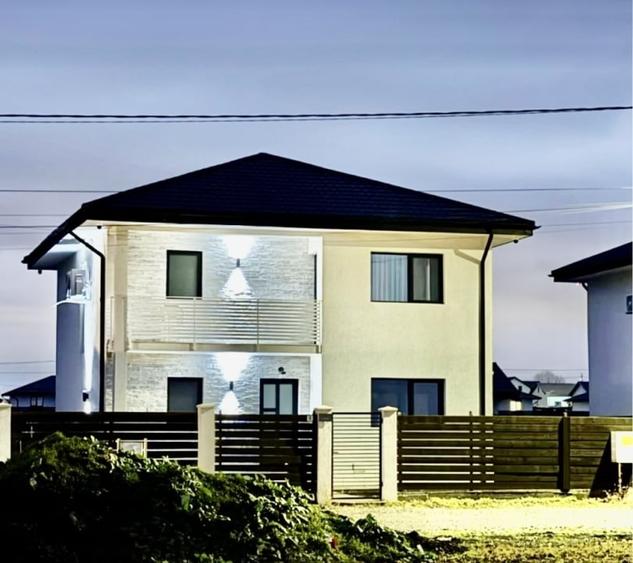 Vilă P+1, living + 4 dormitoare, 2 băi, Teren 350mp Vorovești Miroslava - 1