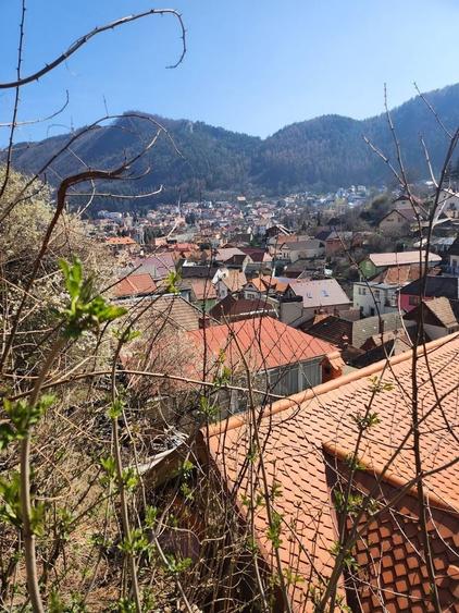 CASA CU TEREN IN Cartierul Schei - 6