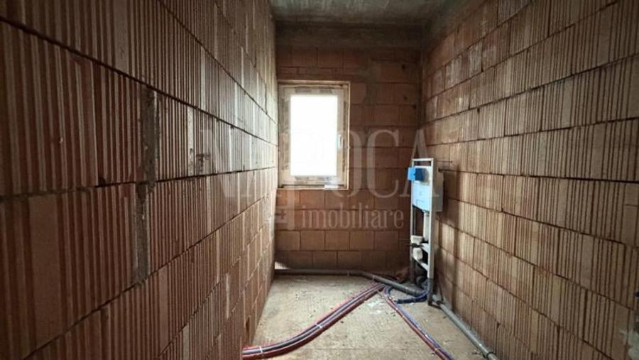 Casa 6 camere de vanzare in Floresti - 3