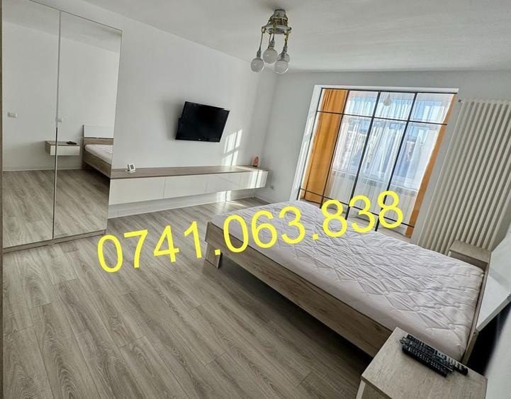 Inchiriez apartament 2 camere ultracentral - 2