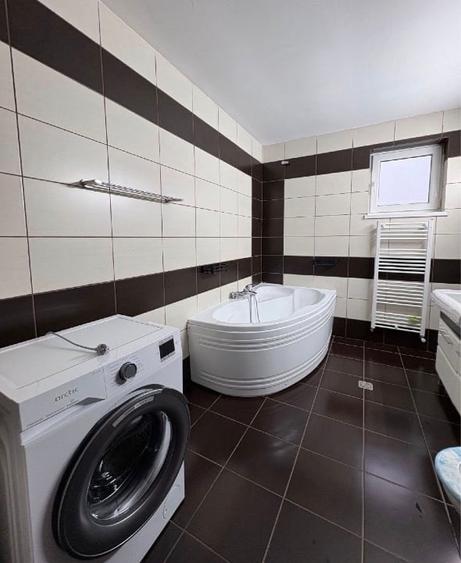 Vand apartament superb, 3 camere, in Cetate - 4