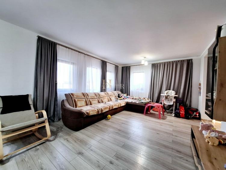 CASA INDIVIDUALA. APROAPE DE ORAS. 710 MP TEREN. - 2