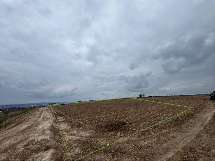 Vand teren intravilan Plopeni Suceava - 4