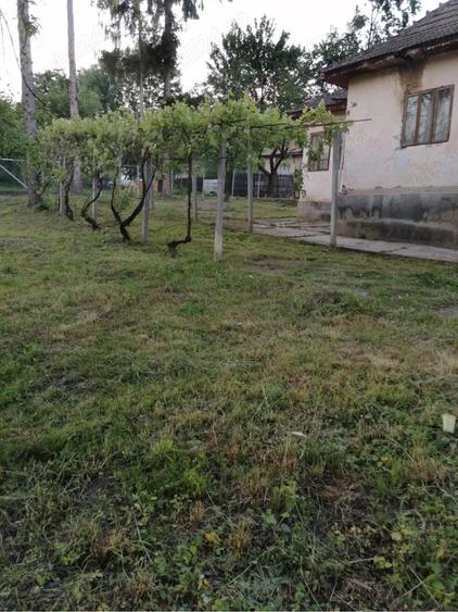 Vand casa batraneasca + teren 1100 mp sat Ulmetu, comuna Varfuri, Dambovita - 7