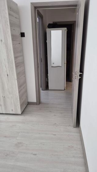 Inchiriez apartament doua camere cf 1 - 4