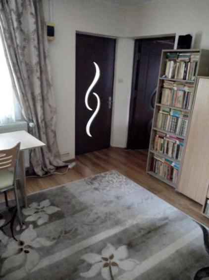 Vand casa proprietate in Mihaesti Valcea - 5