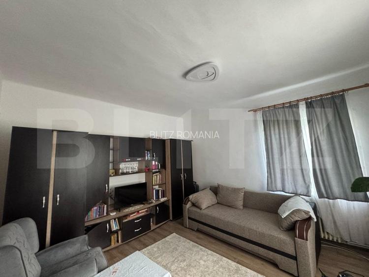 Casa de vanzare, cu 3 camere, 116 mp, zona Bos