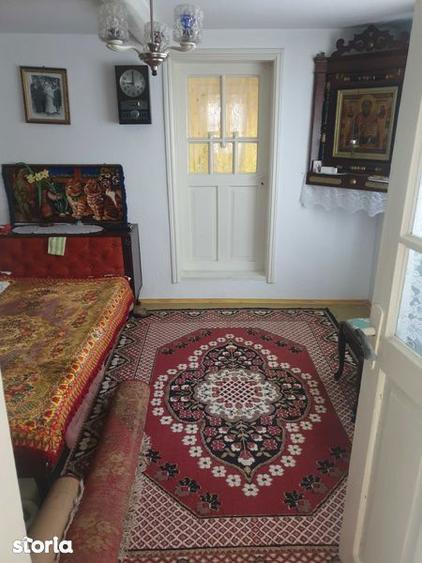 Casă cu 4 camere cu Teren 93 Mp în Sarichioi