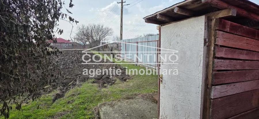 Se vinde casa , libera in com . Mobila Banului - 1