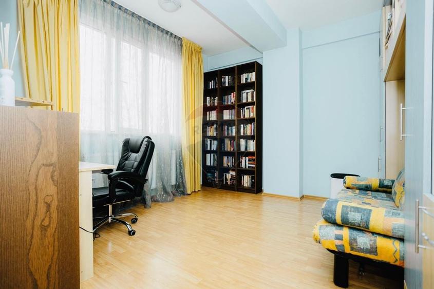 Apartament cu 3 camere de vânzare în zona Lujerului - 10