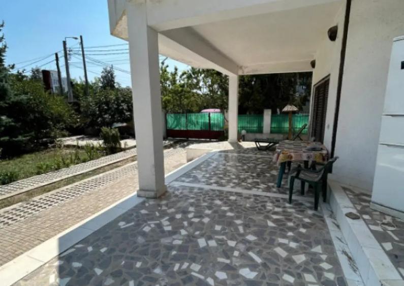 Povestea unei case la doar 200 m de valuri, cu piscina ?i - 15