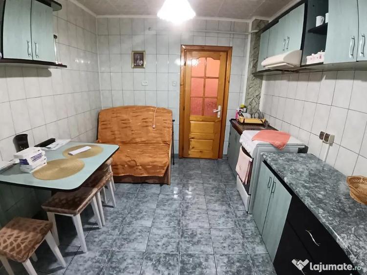 Apartament cu 2 Camere Decomandate in Burdujeni - 1