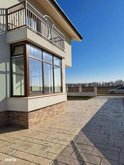 Casa de vanzare 4 camere , zona Martinesti , P+E ,158.000 euro neg. - 10