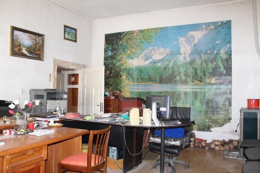 Birou, de 116 mp, în Semicentral