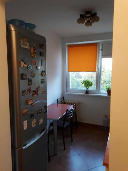Apartament cu 2 camere semidecomandat în Baba Novac